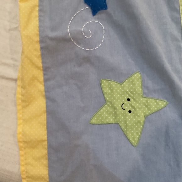 Lambs & ivy curtain - Picture 2 of 3